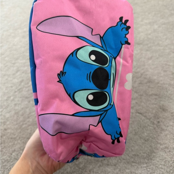 Stitch Pink and Blue Lunchbag - Picture 3 of 4